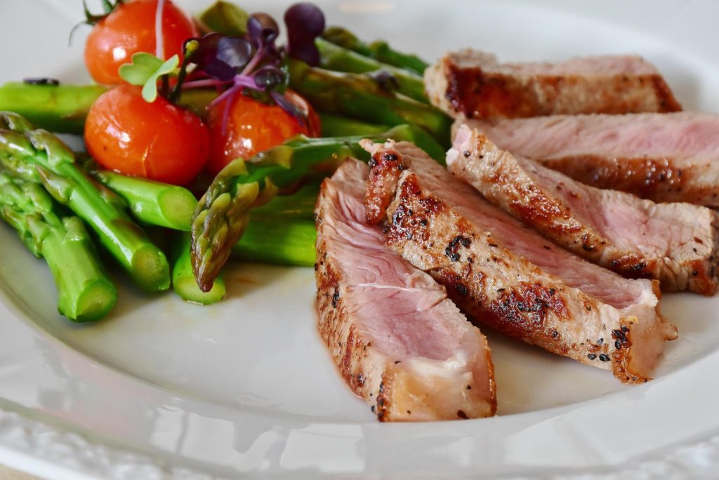 in-north-cyprus-restaurant-asparagus-meat