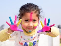 girl, colors, holi-3194977.jpg